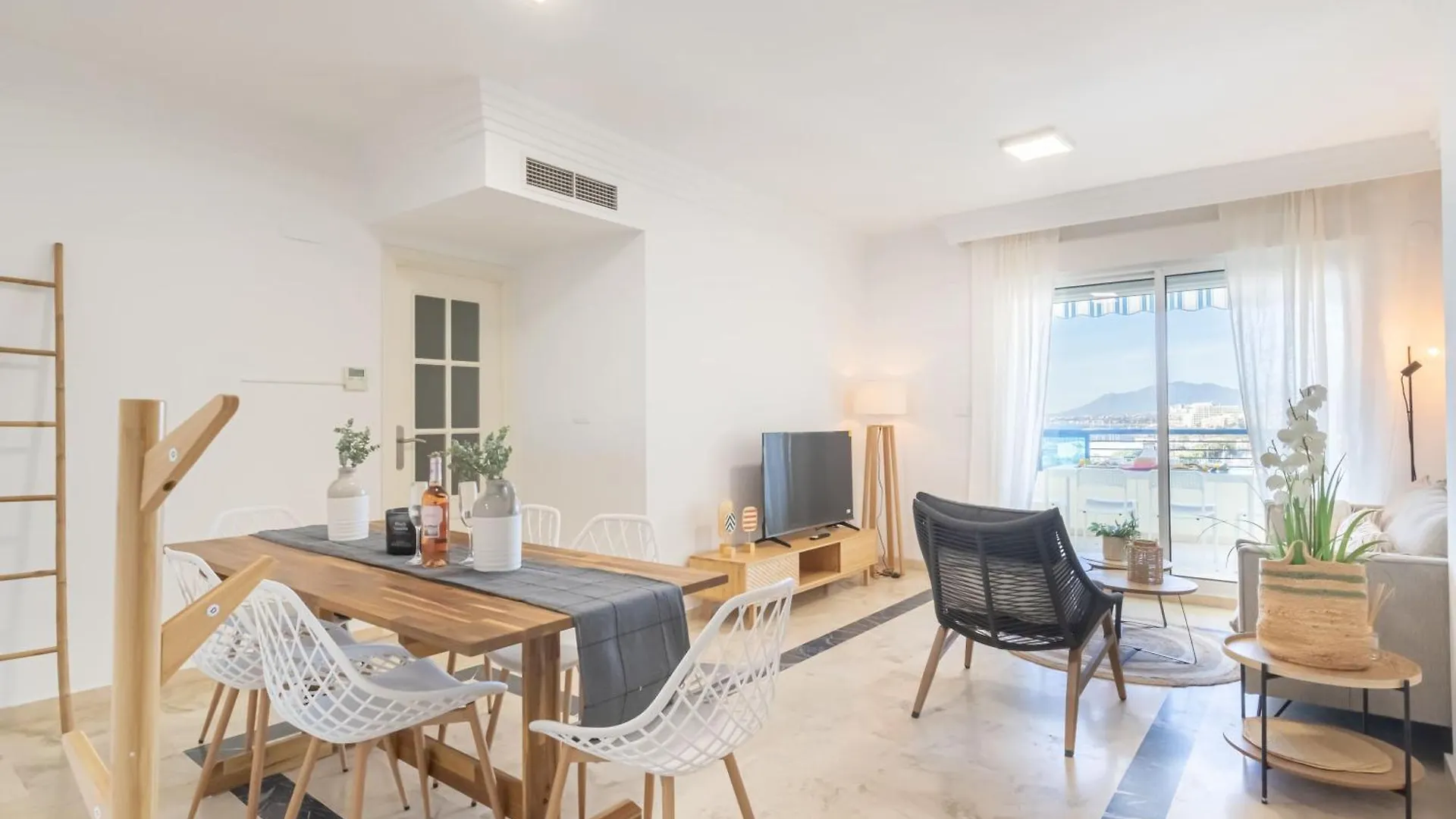 Apartment Apartamento Banana Beach Ll Marbella Spain
