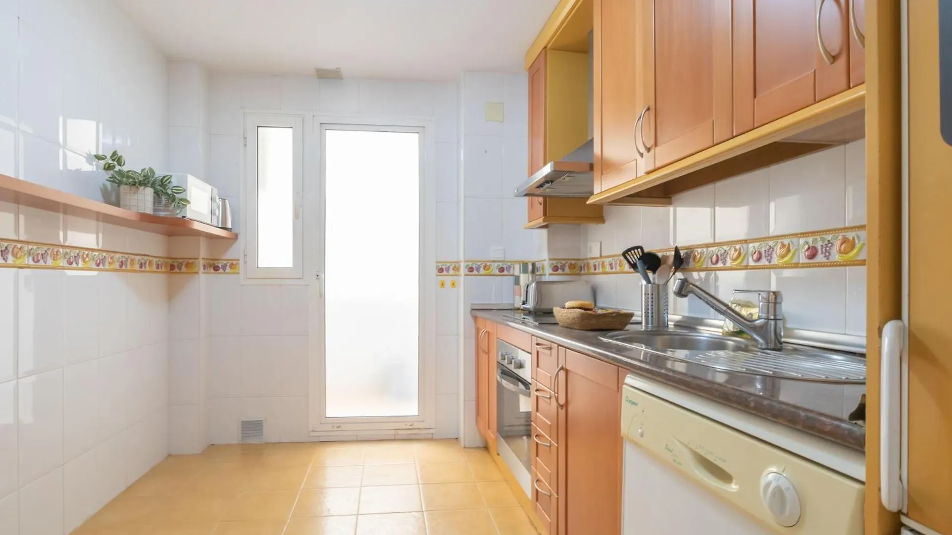 Apartamento Banana Beach Ll Marbella Apartment
